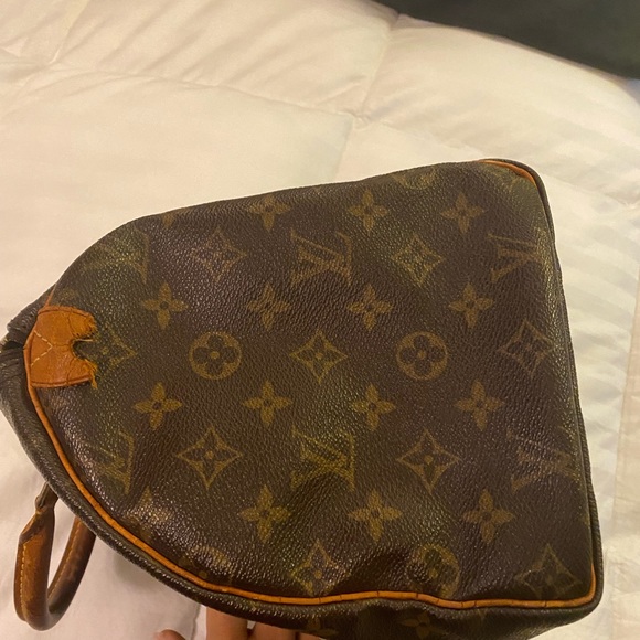 Louis Vuitton Speedy 30 - Picture 2 of 13
